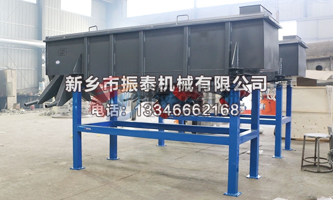 525-4层膨润土猫砂直线振动筛